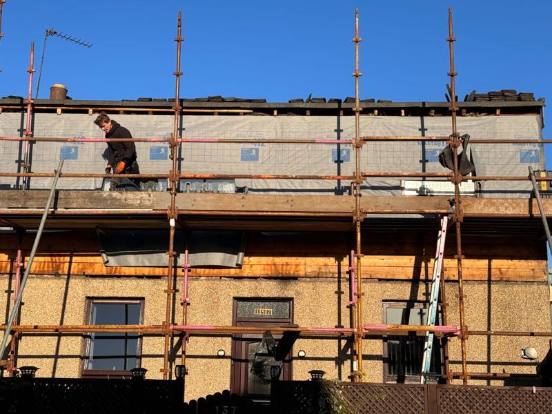 roof repairs wrexham